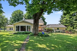 1862 E Fosters Maineville Rd, Hamilton Township, OH 45152 - Photo 5