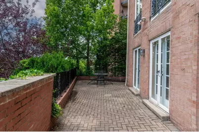 854 Rue De La Paix #B1, Cincinnati, OH 45220 - Photo 39