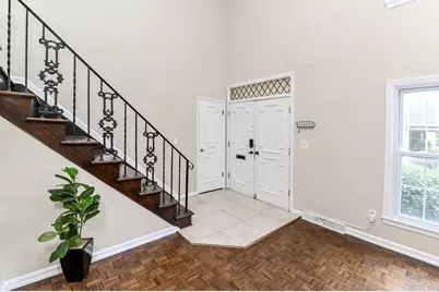 854 Rue De La Paix #B1, Cincinnati, OH 45220 - Photo 9