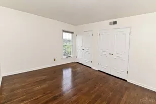 854 Rue De La Paix, Cincinnati, OH 45220 - Photo 23