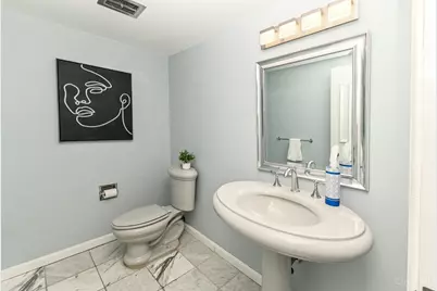 854 Rue De La Paix #B1, Cincinnati, OH 45220 - Photo 17