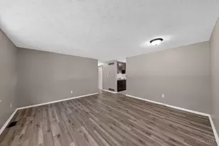 9845 Loralinda Dr, Colerain Township, OH 45251 - Photo 7