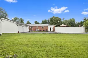 321 Pleasant Ave, Mount Orab, OH 45154 - Photo 7