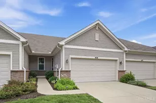 924 Valleywatch Dr, Springfield Township, OH 45231 - Photo 3