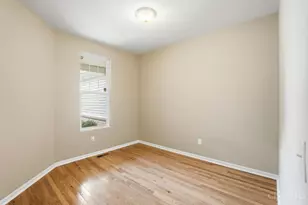 924 Valleywatch Dr, Springfield Township, OH 45231 - Photo 27