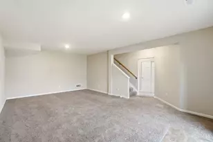 924 Valleywatch Dr, Springfield Township, OH 45231 - Photo 31