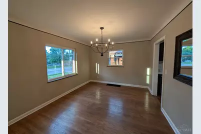 1127 W North Bend Dr, Cincinnati, OH 45224 - Photo 5