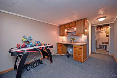 521 Denmark Drive, Union Township, OH 45244 - Photo 29