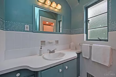 101 Linden Drive, Wyoming, OH 45215 - Photo 47
