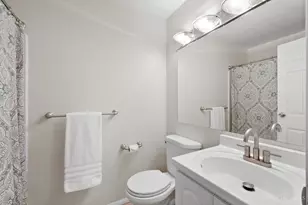1613 Clemson Cir, Anderson Township, OH 45255 - Photo 13
