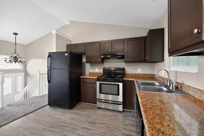 74 E Main Street, Miami Township, OH 45001 - Photo 11