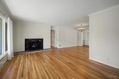 1983 Honeysuckle Lane, Cincinnati, OH 45230 - Photo 9
