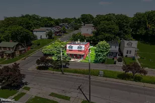1246 Quebec Rd, Cincinnati, OH 45205 - Photo 3