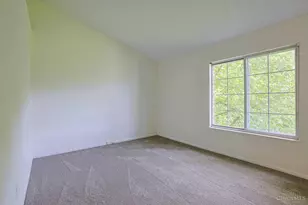 5557 Kiplington Dr, Cincinnati, OH 45239 - Photo 17