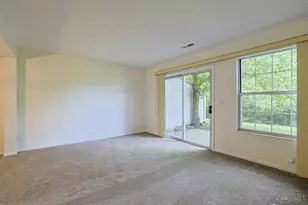 5557 Kiplington Dr, Cincinnati, OH 45239 - Photo 9