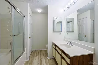 5557 Kiplington Drive, Cincinnati, OH 45239 - Photo 21