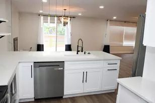 903 Clearfield Ln, Springdale, OH 45240 - Photo 37