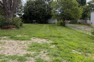 308 Clara Dr, Trenton, OH 45067 - Photo 21