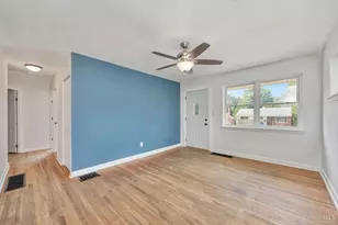 4306 Sunburst Ln, Cincinnati, OH 45238 - Photo 3