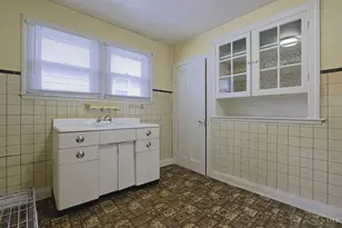 708 E Ross Ave, Saint Bernard, OH 45217 - Photo 29
