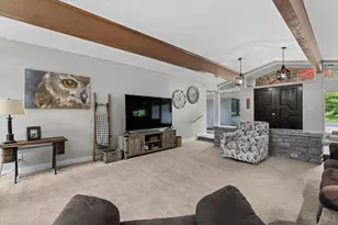 2005 Tullis Dr, Middletown, OH 45042 - Photo 9