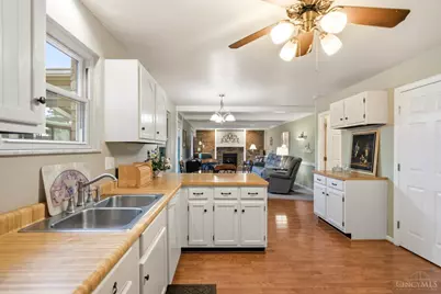 5881 Kearny Court, West Chester, OH 45069 - Photo 13