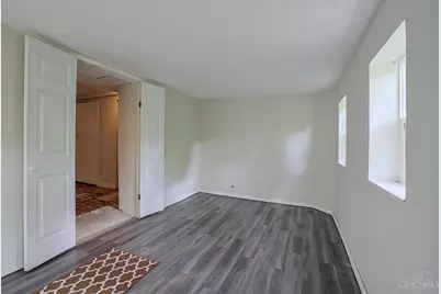 558 Missouri Avenue, Cincinnati, OH 45226 - Photo 15