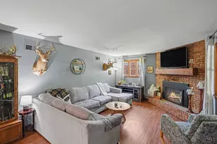 3377 Greenmount Dr, Green Township, OH 45248 - Photo 3