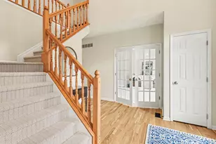 1001 Castlebay Dr, Pierce Township, OH 45245 - Photo 5