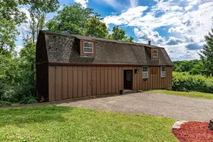 10689 Carolina Trace Rd, Harrison Township, OH 45030 - Photo 11