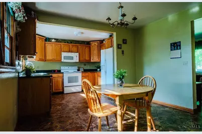 406 Eastline Drive, Middletown, OH 45044 - Photo 3