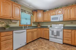 406 Eastline Dr, Middletown, OH 45044 - Photo 9