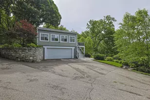 211 Hilltop Ln, Wyoming, OH 45215 - Photo 45