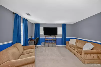 8049 Bridge Point Drive #24-30, Green Township, OH 45248 - Photo 37