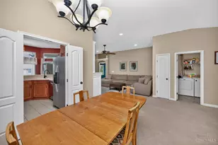8049 Bridge Point Dr, Green Township, OH 45248 - Photo 9