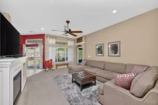 8049 Bridge Point Dr, Green Township, OH 45248 - Photo 11