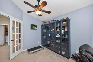 8049 Bridge Point Dr, Green Township, OH 45248 - Photo 21