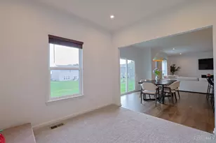 1257 Soaring Wy, Hamilton Township, OH 45039 - Photo 11