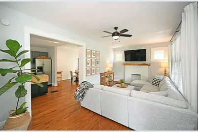 2720 Alberts Court, Cincinnati, OH 45209 - Photo 7