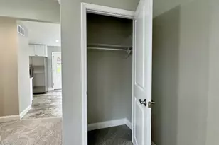 5426 Whetsel Ave, Cincinnati, OH 45227 - Photo 13