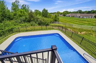 2160 Pumpkin Ridge Ct, Hamilton, OH 45013 - Photo 27