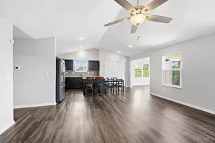 2160 Pumpkin Ridge Ct, Hamilton, OH 45013 - Photo 5