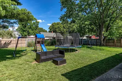 208 Douglas Avenue, Trenton, OH 45067 - Photo 5