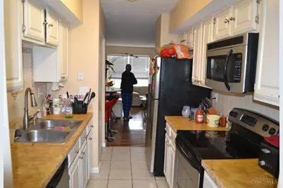 10555 Montgomery Road #77, Montgomery, OH 45242 - Photo 5