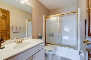 6454 Katherine Manor Ct, Liberty Township, OH 45011 - Photo 29