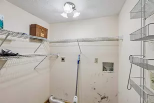 8125 Woodward Dr, West Chester, OH 45069 - Photo 45