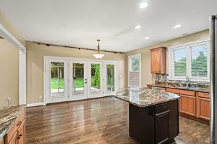 7860 Jolain Dr, Montgomery, OH 45242 - Photo 7