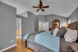 2125 Deer Meadow Dr, Springfield Township, OH 45240 - Photo 29