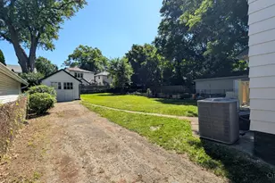 2728 Silverleaf Ave, Cincinnati, OH 45212 - Photo 27