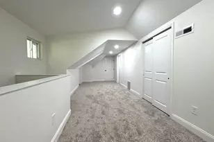 2728 Silverleaf Ave, Cincinnati, OH 45212 - Photo 17